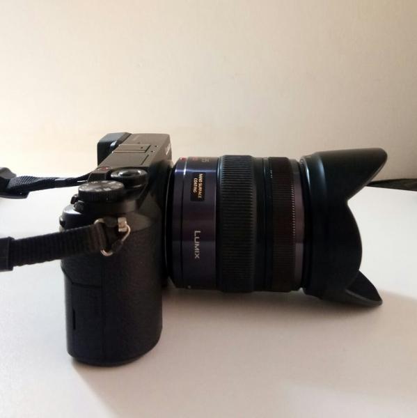 ขายกล้อง mirorless มือสองสภาพใหม่กริ๊บพร้อมเลนส์ 18,000 บาท กล้องดีนอกกระแส